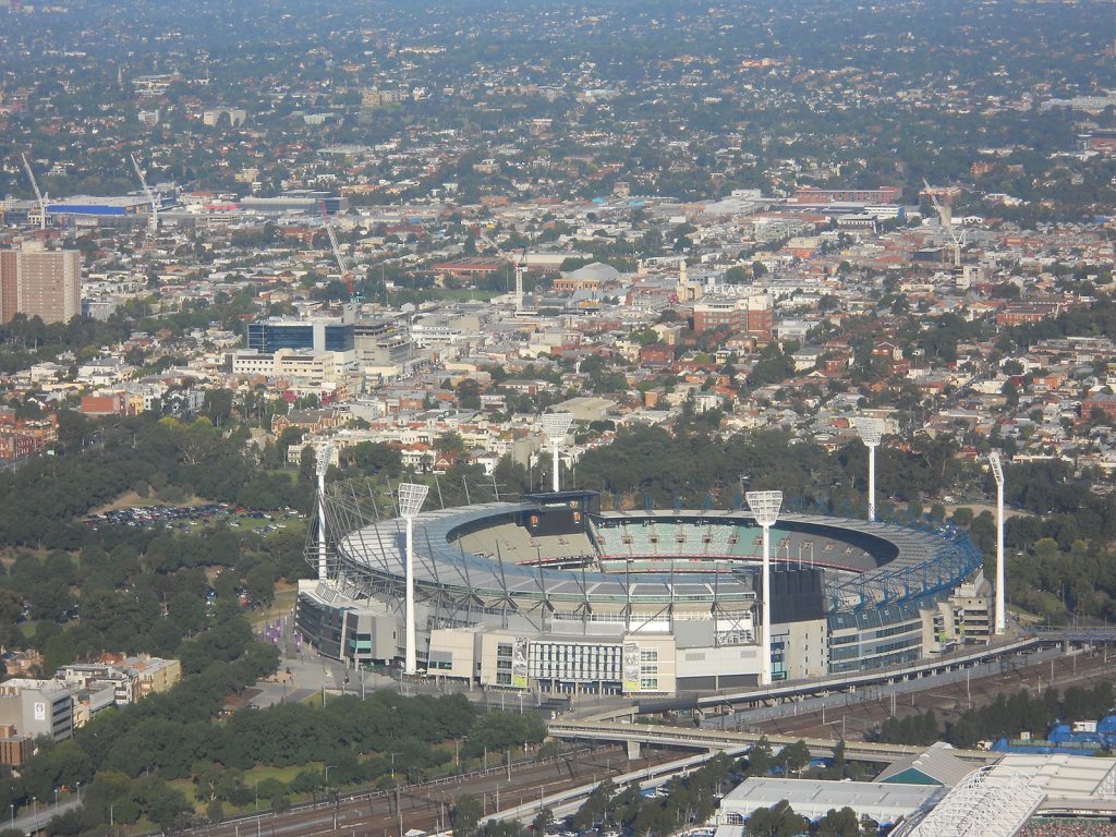 Melbourne Cricket Ground. Death threats in Melbourne