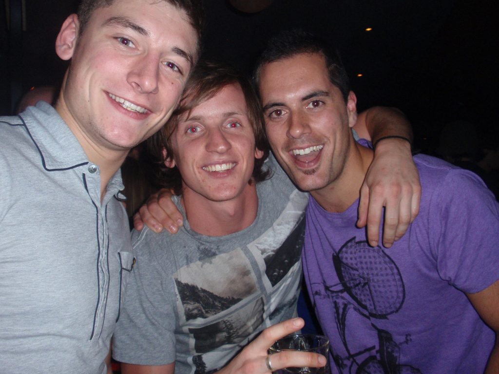 David Simpson with two guys in Melbourne in Australia. Three months of the best in Melbourne