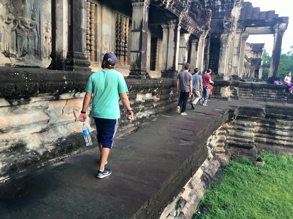 Exploring Angkor Wat in Cambodia. A naked Swede & Angkor Wat