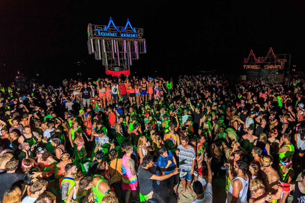 New Year's Full Moon Party, Thailand