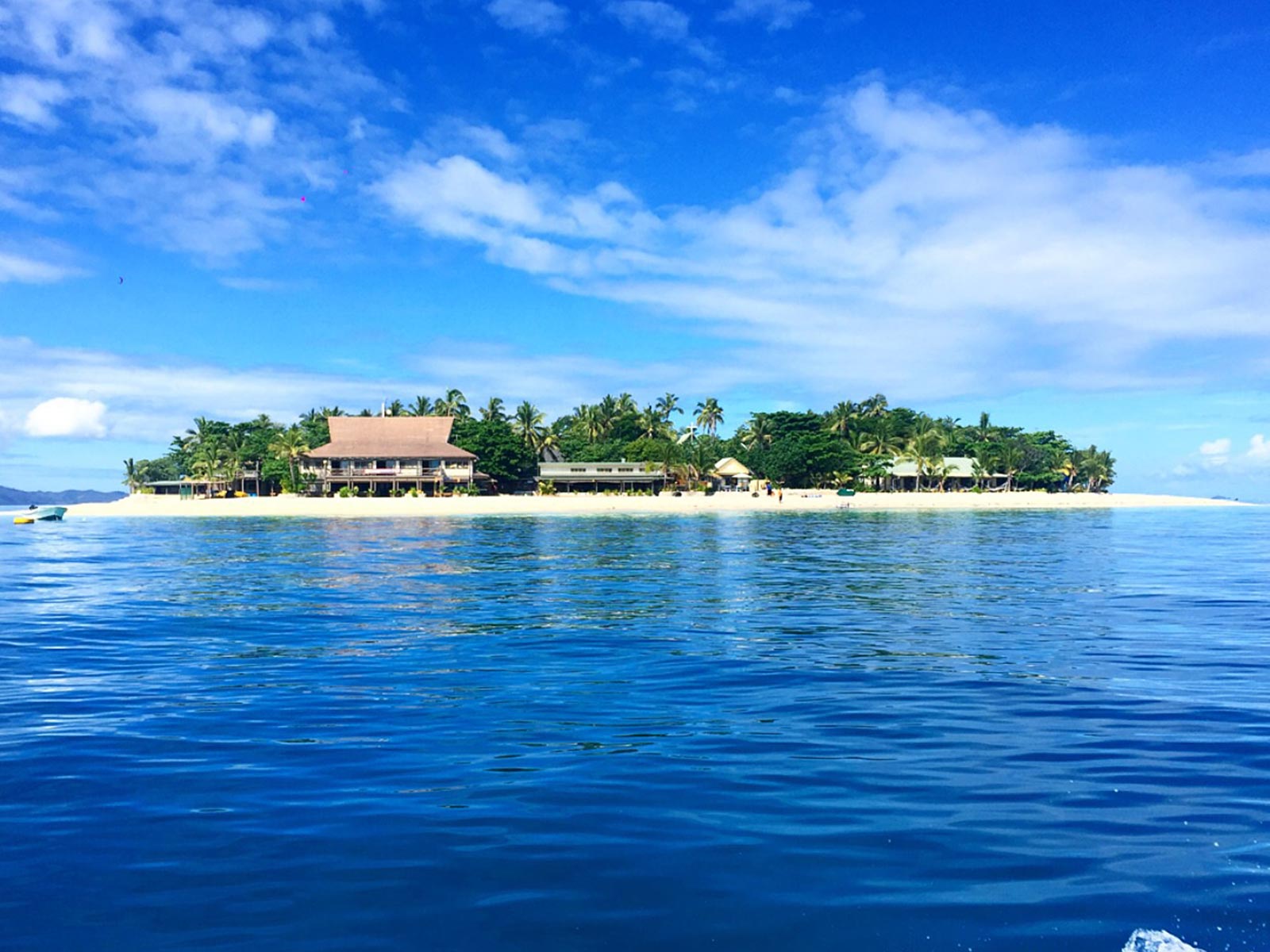 Beachcomber island in Fiji. Fiji reflection