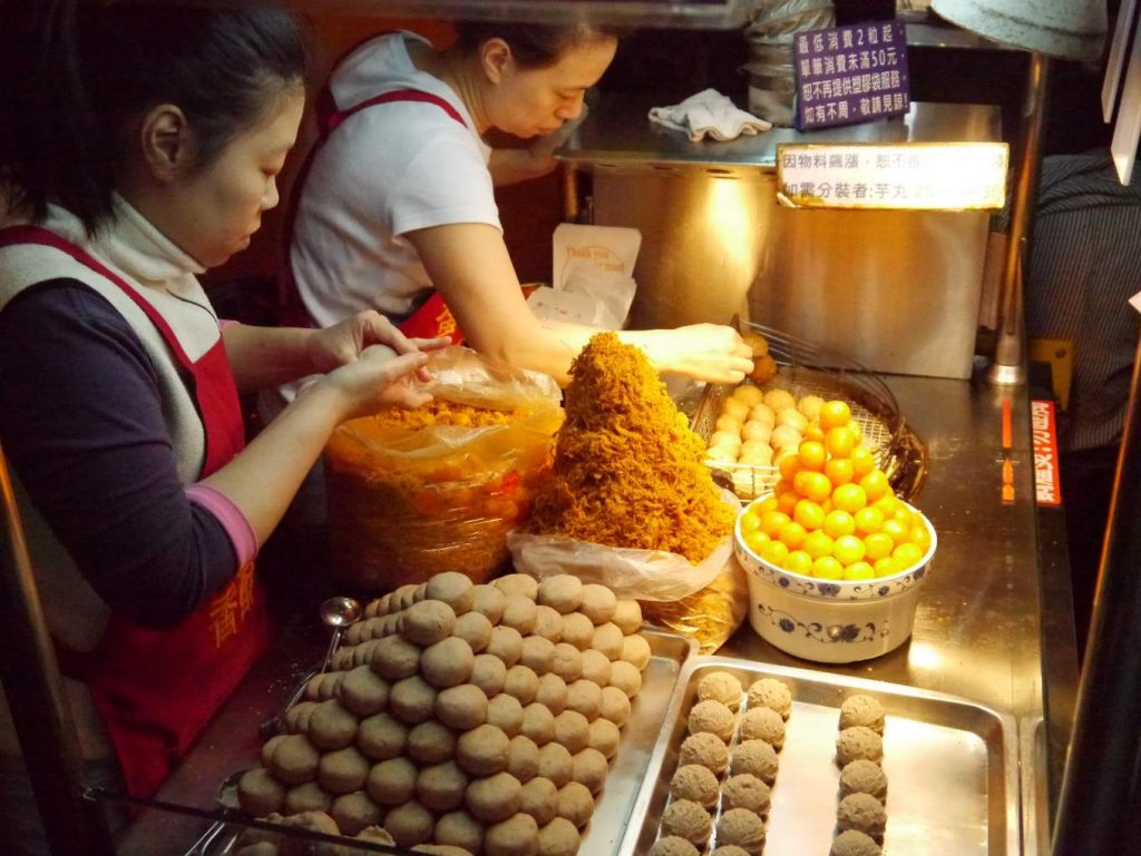 Street food sellers in Taiwan. Street food in Taiwan