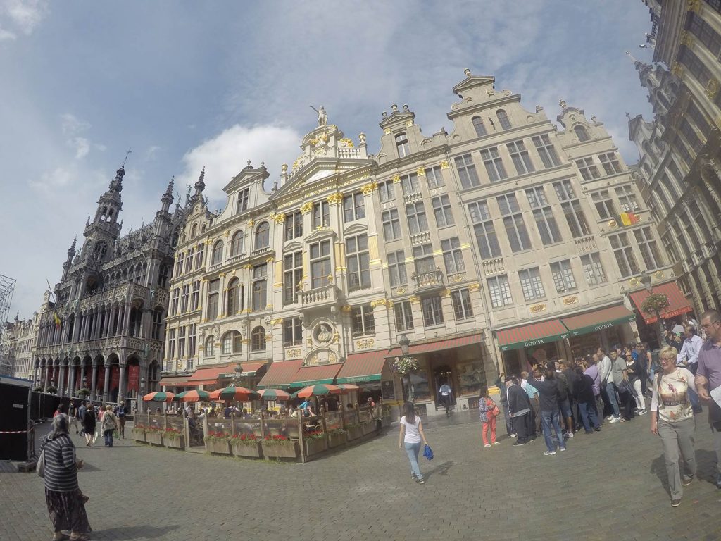 Gothic architecture in Brussels, Belgium. Safaris in Dubai & waffles in Brussels