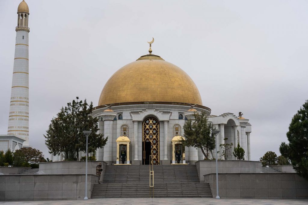 Ruhy Mosque in Ashgabat, Turkmenistan. A day in Ashgabat