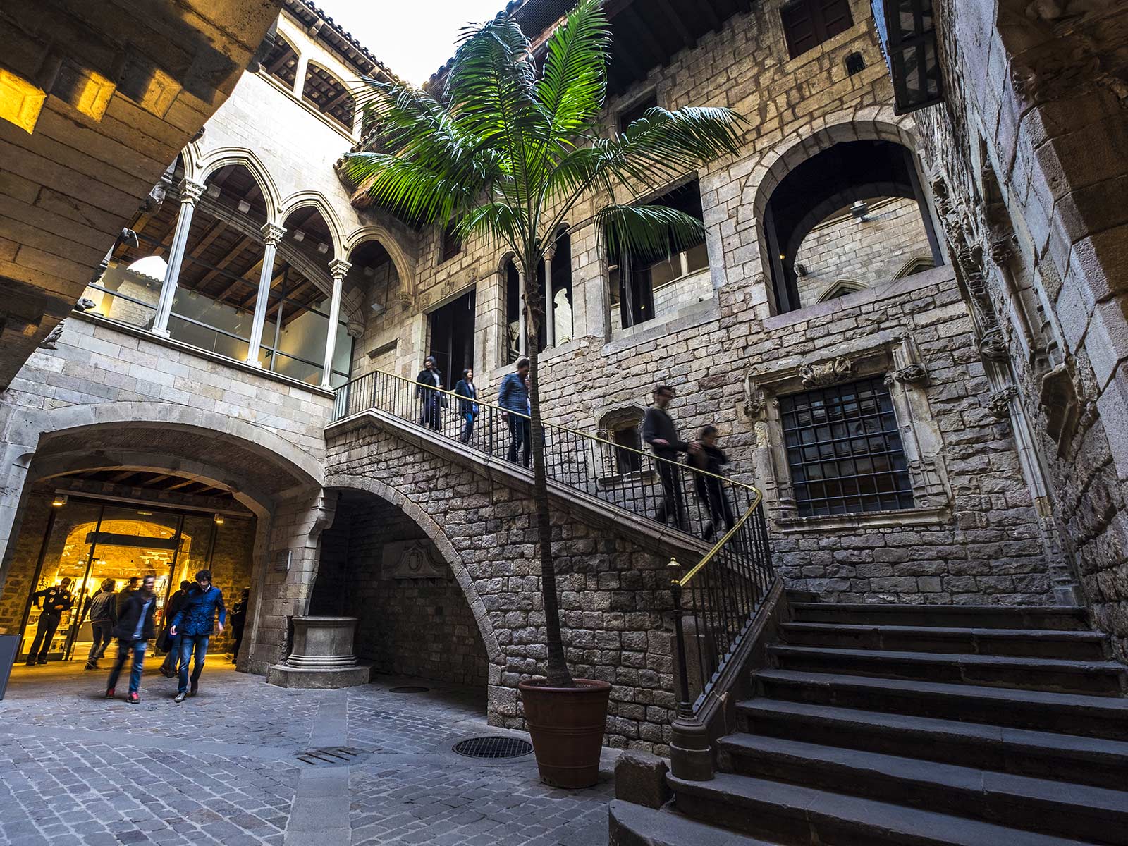 Picasso Museum in Barcelona. 10 things you must do in Barcelona
