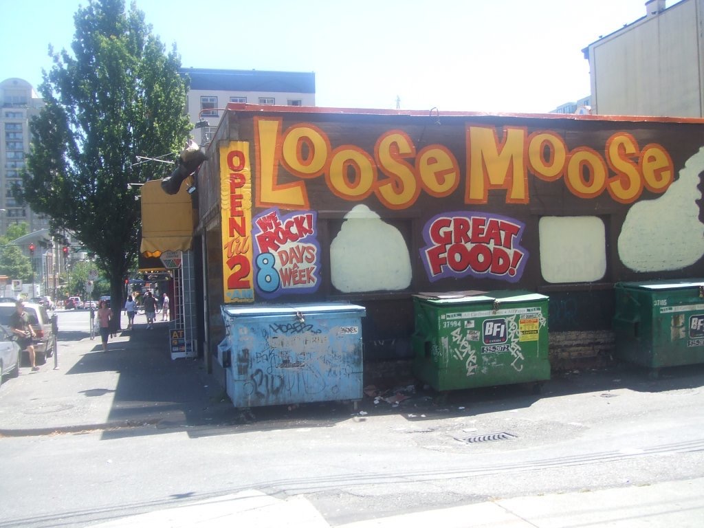 Loose Moose in Vancouver. Vancouver to Tofino