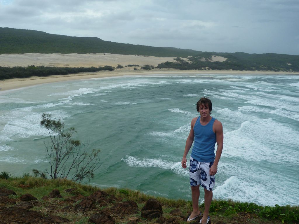 David Simpson in Fraser Island. Dingos on Fraser Island