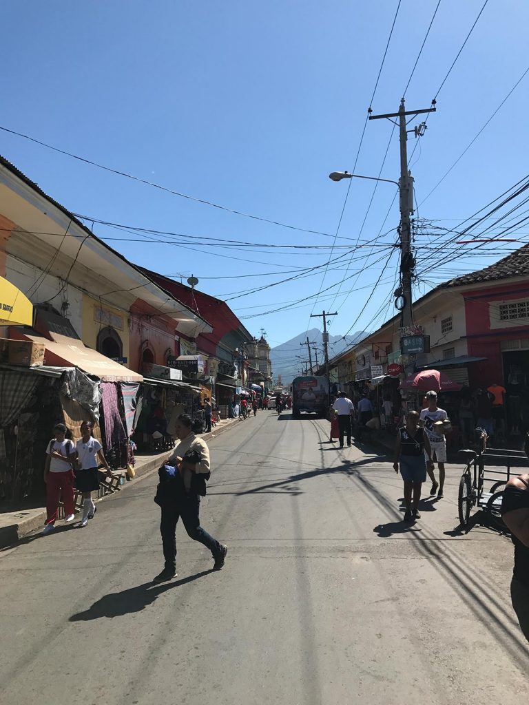 Street and people in Granada, Nicaragua. Volcano boarding in Leon, Nicaragua & full guide