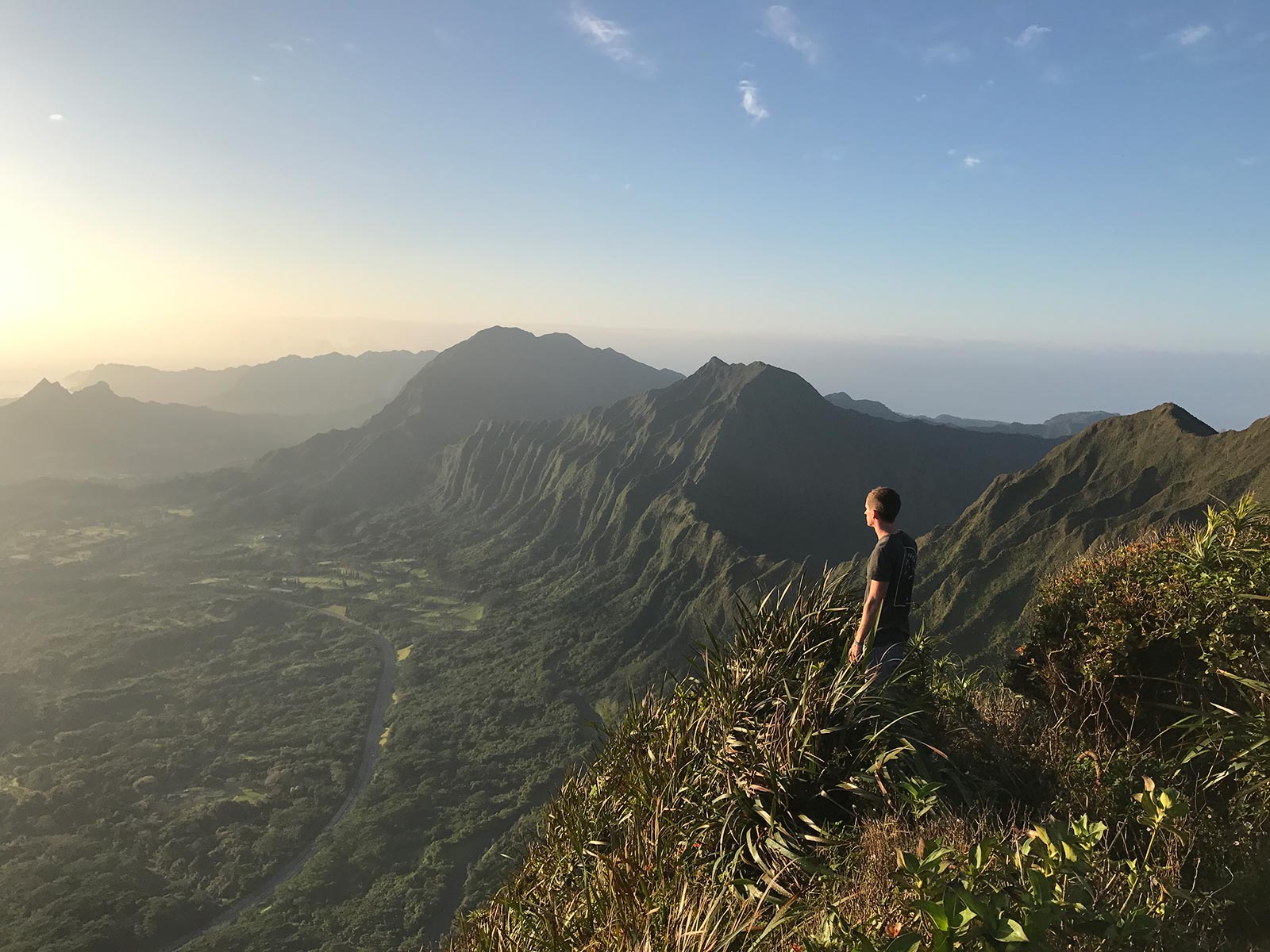 David Simpson enjoying the view from Stairway to Heaven in Oahu, Hawaii. Climbing the stairway to heaven, Hawaii & full guide