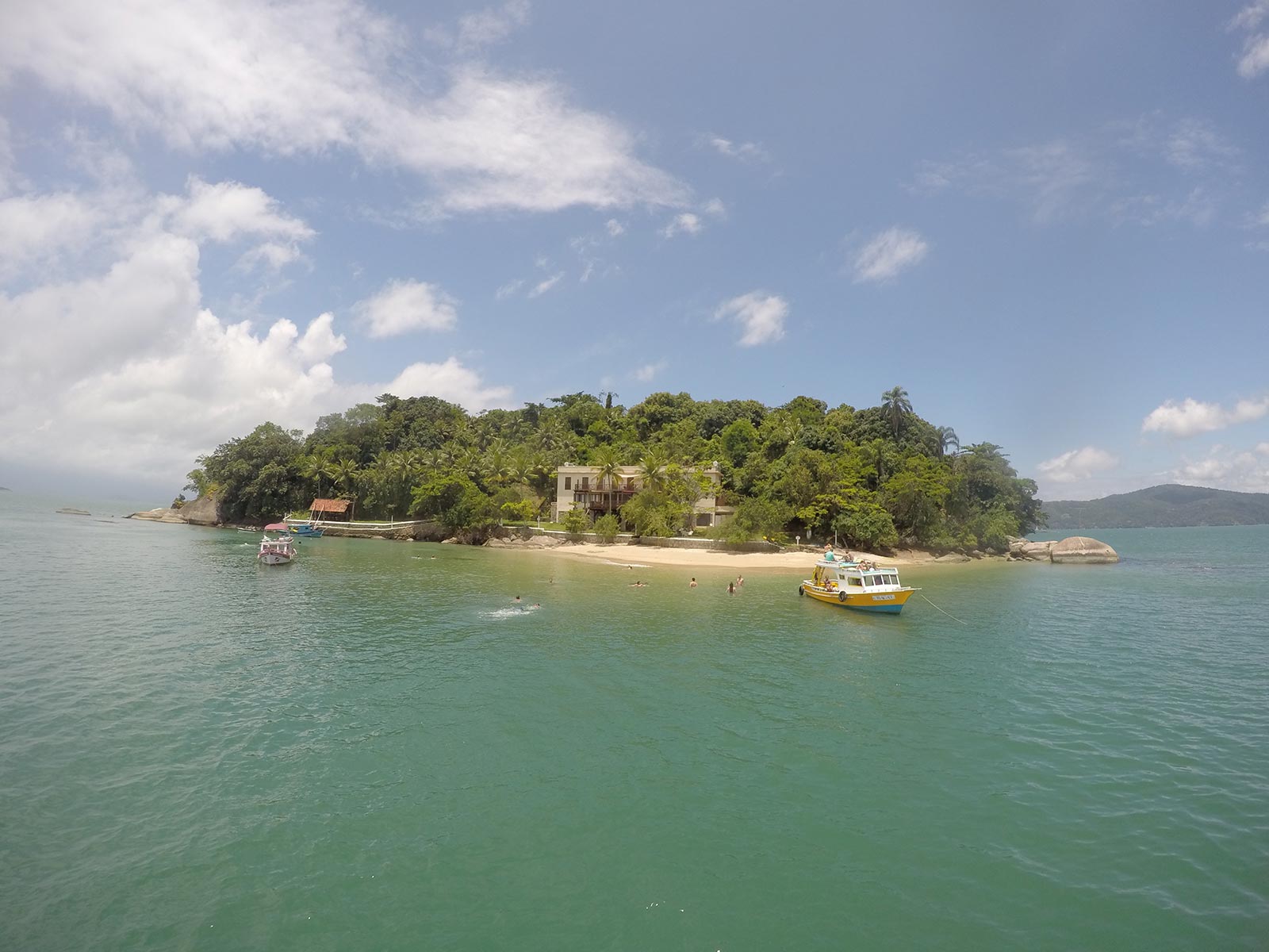 Small island with beach house in Paraty, Brazil. Rockfalls, Paraty boat party and nearly losing my head