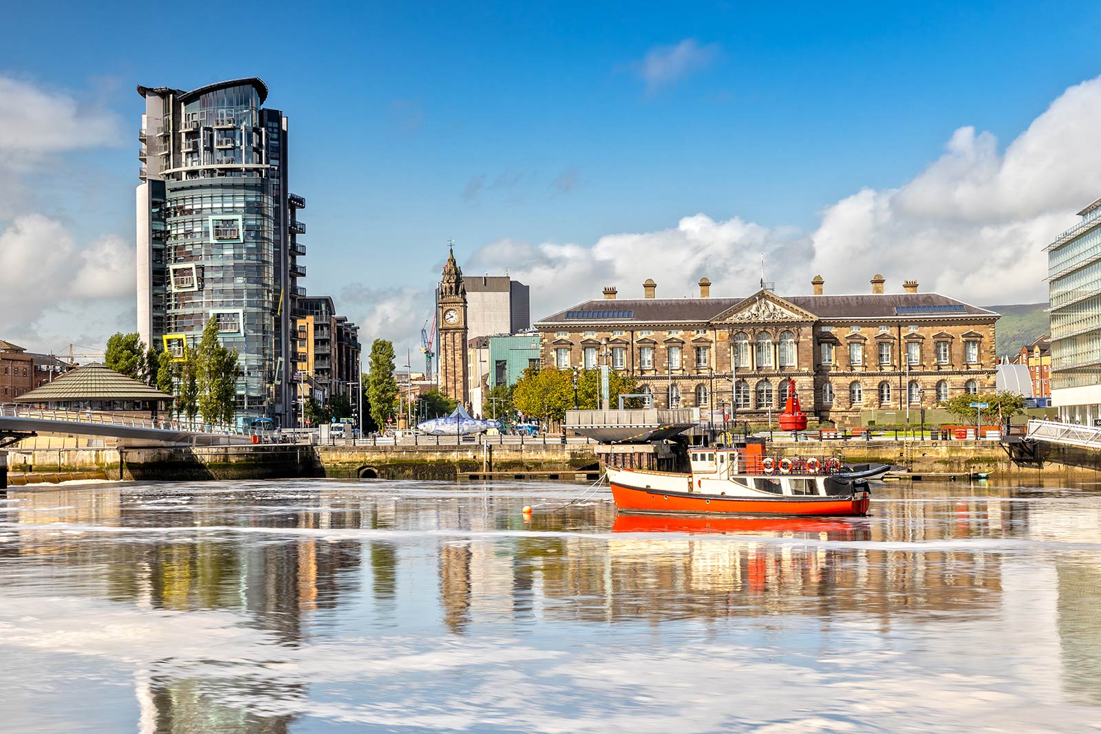 The Custom House and Lagan River in Belfast, Northern Ireland. 24hrs itinerary for Belfast, drinks and petrol bombs