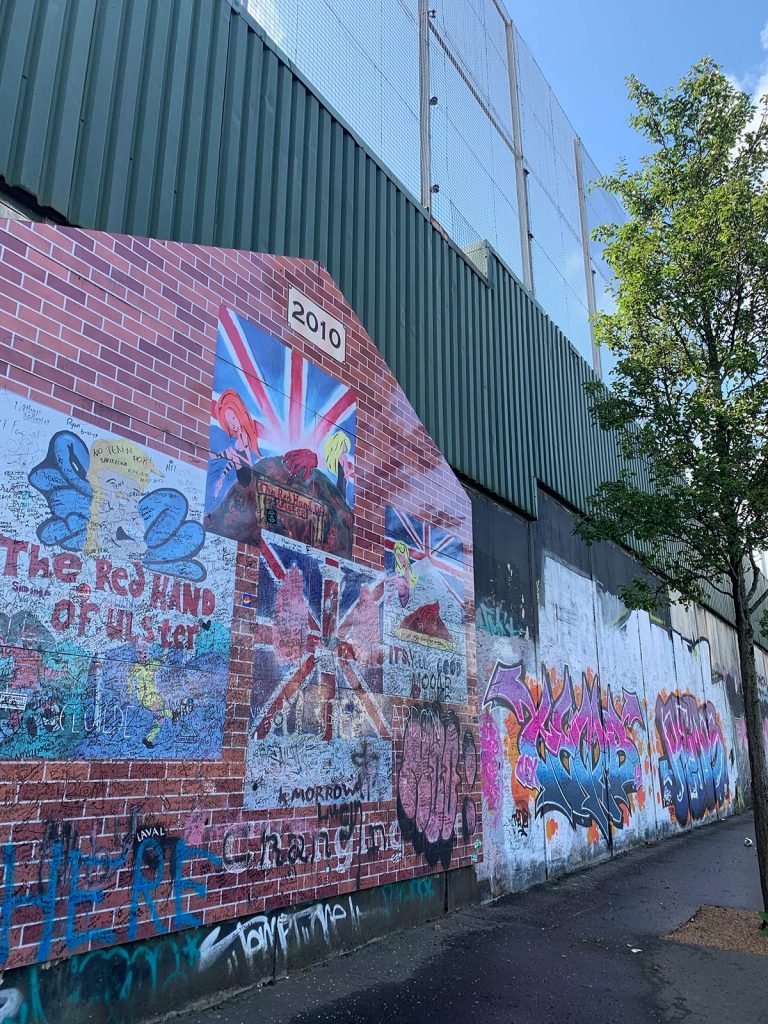 BELFAST BLACK TAXI TOUR 14