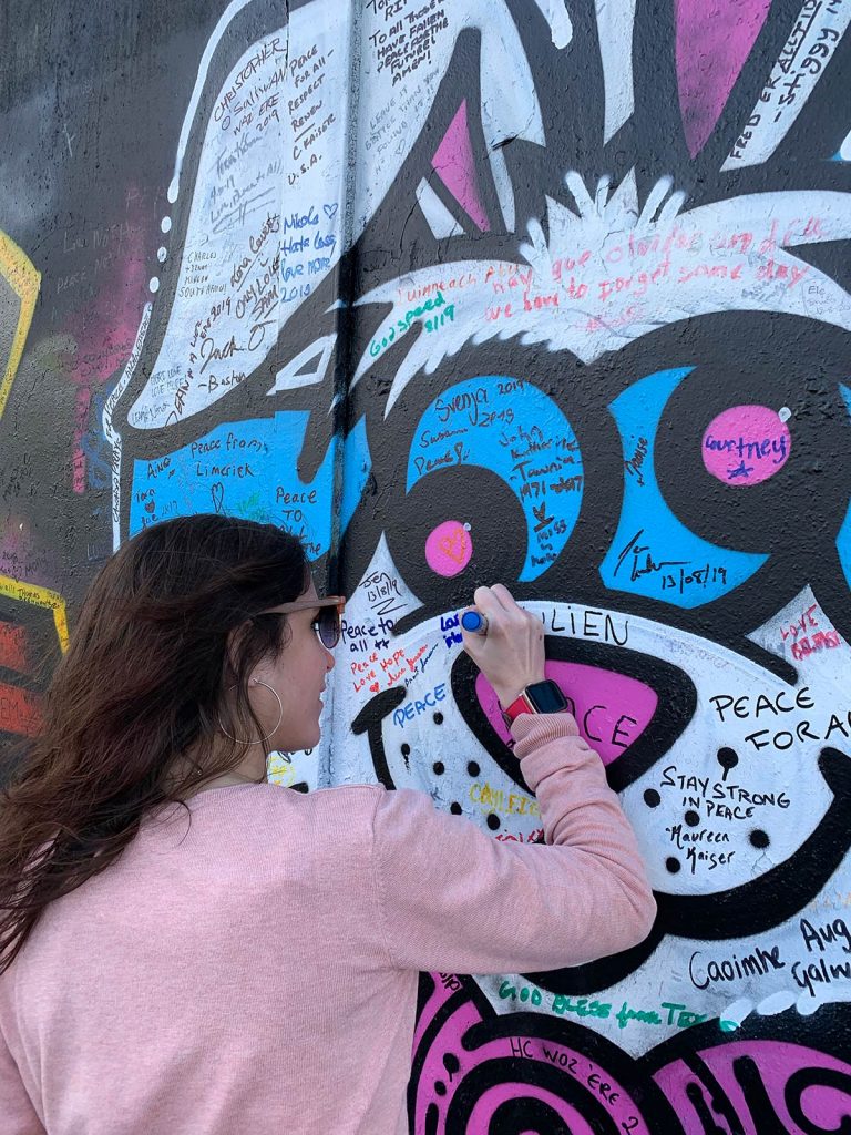 BELFAST BLACK TAXI TOUR 16