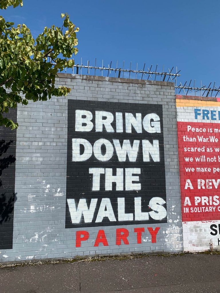 BELFAST BLACK TAXI TOUR 3