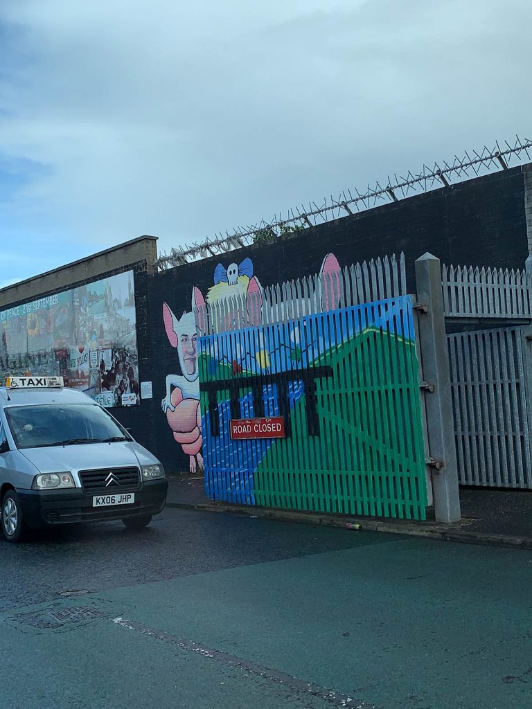 BELFAST BLACK TAXI TOUR 6