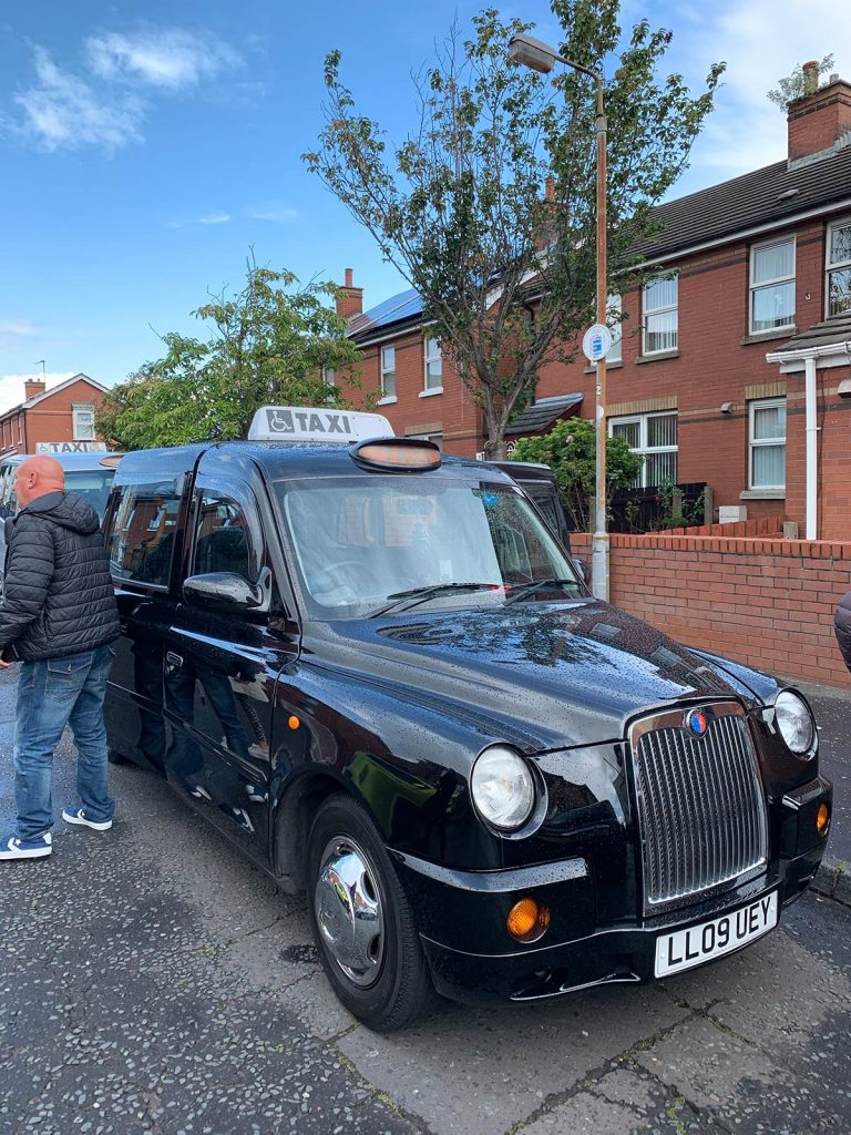BELFAST BLACK TAXI TOUR 7