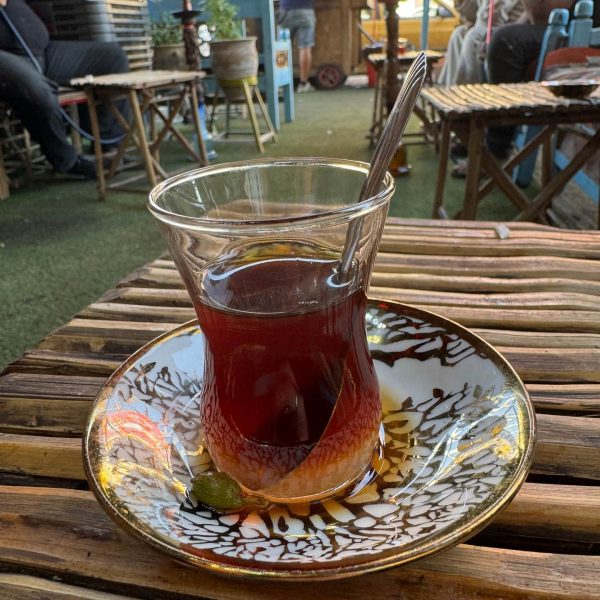 Glass of tea in Iraq. A tour around Baghdad & the Al Anbar